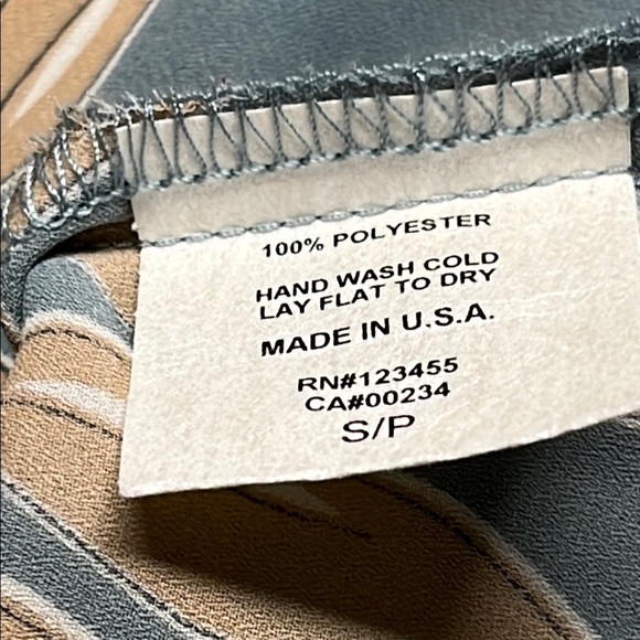 Lord & Taylor Floral Print V-Neck Dress - Picture 7 of 10